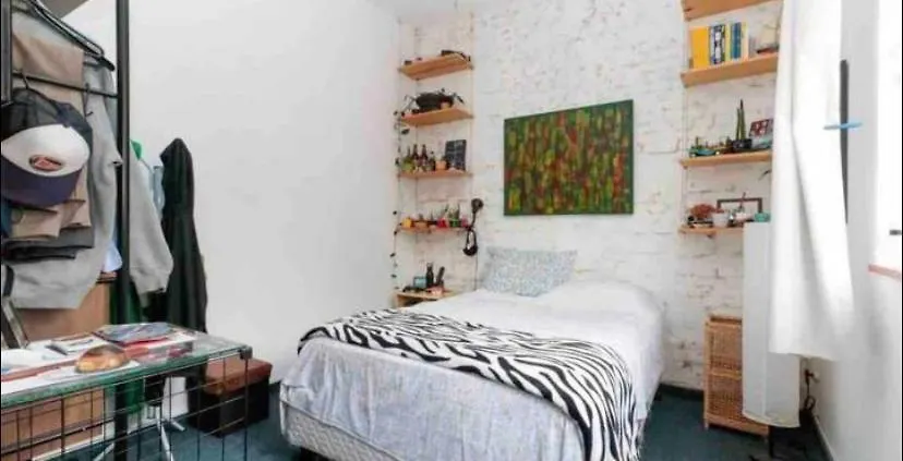 Suite No Bairro Sumare Sao Paulo